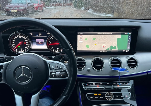Mercedes-Benz Klasa E cena 99900 przebieg: 164000, rok produkcji 2018 z Gostynin małe 121
